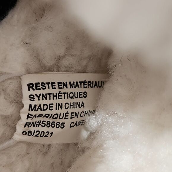 Nordstrom Rack Slippers For Women Size Small Red Plaid Moccasin - Picture 11 of 12